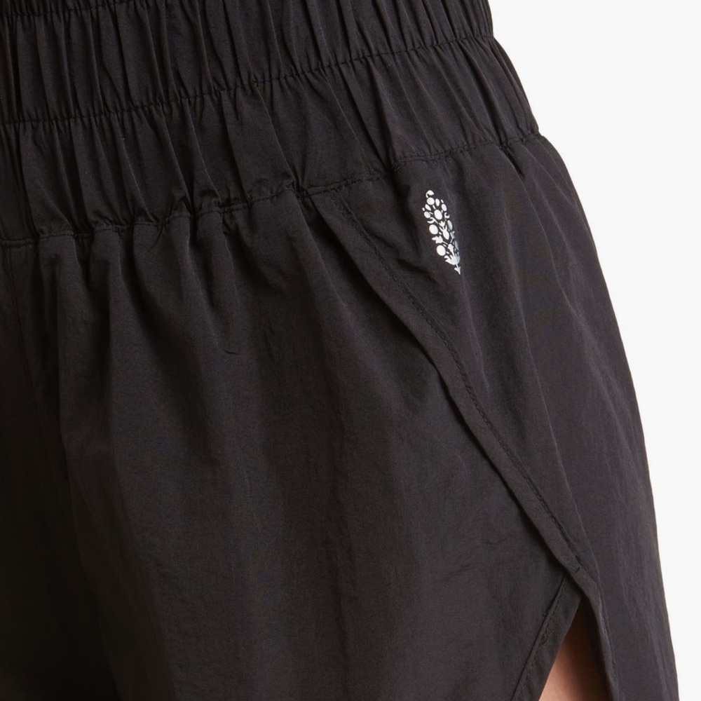 Free people shorts black XS